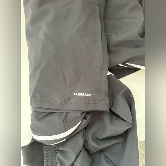 NEW! Men’s Adidas Aeroready Tracksuit. Never Worn NWT. - Picture 6 of 6